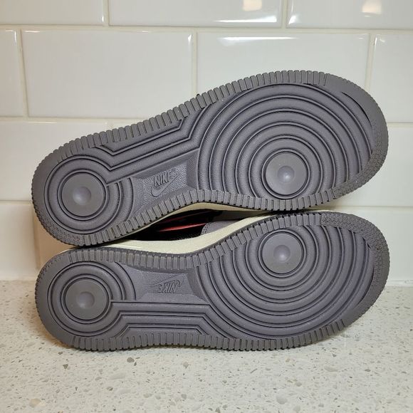 Vintage Nike Air Force 1 '07 - Picture 10 of 13